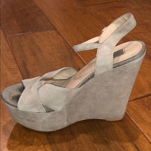 Taupe Steve Madden wedges